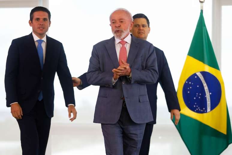Hugo Motta rechaça impeachment de Lula e não quer ‘estremecimento com Poderes’: ‘Deixa traumas’