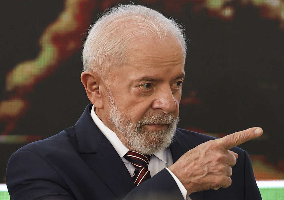 Lula pede que brasileiros não comprem o que acham caro para forçar redução de preços