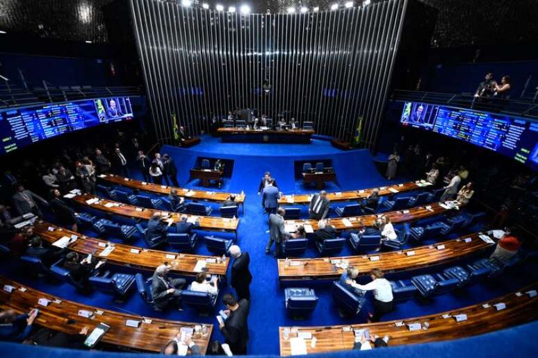 Senado aprova projeto que resgata verbas do orçamento secreto