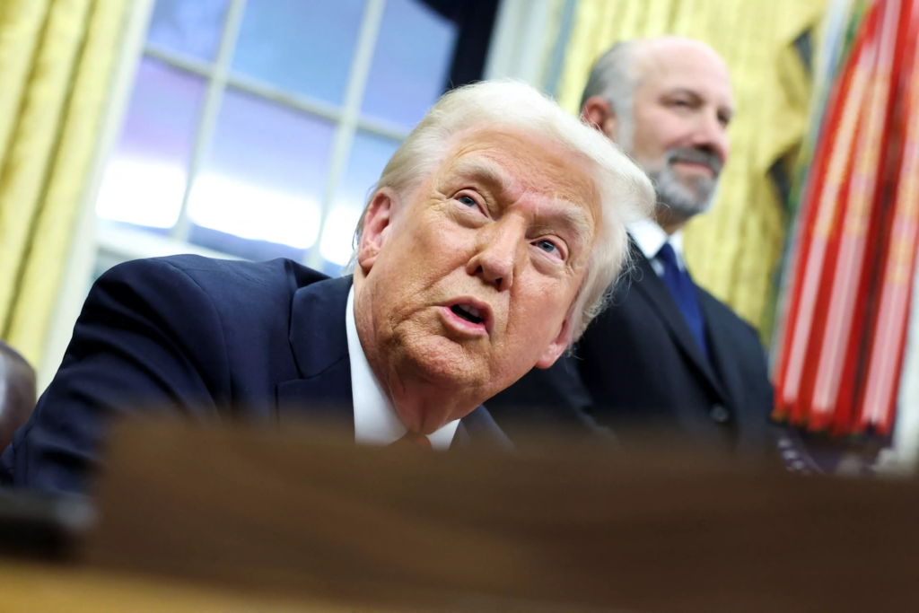 Trump anuncia novas tarifas sobre madeira e produtos florestais Trump anuncia novas tarifas sobre madeira e produtos florestais