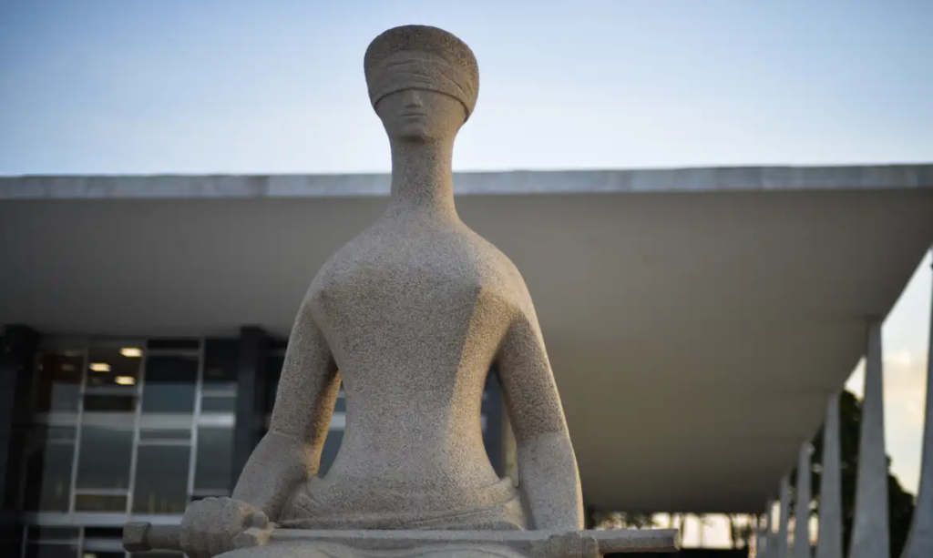 STF amplia proteção da Lei Maria da Penha a casais homoafetivos e mulheres trans STF amplia proteção da Lei Maria da Penha a casais homoafetivos e mulheres trans