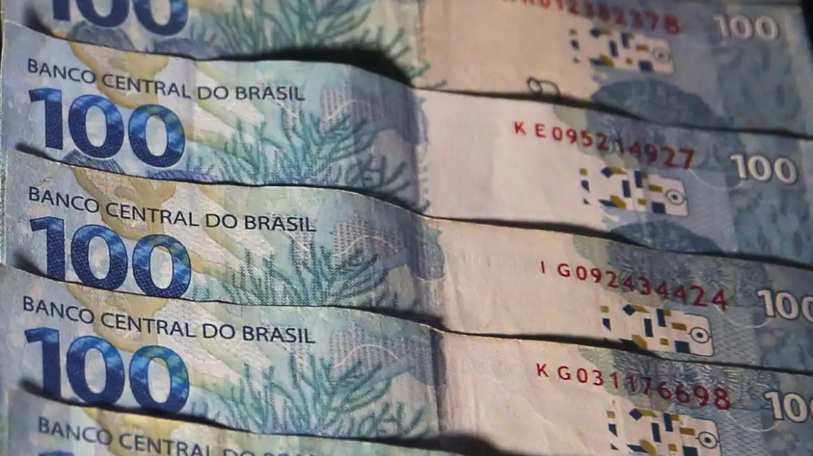 Pagamento do antigo PIS/PASEP inicia amanhã para quem trabalhou entre 1971 e 1988