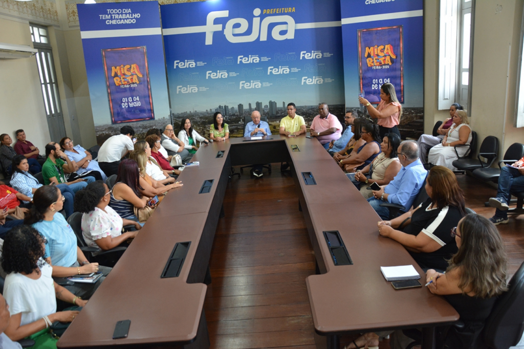 José Ronaldo empossa membros do Conselho do Direito da Criança e do Adolescente José Ronaldo empossa membros do Conselho do Direito da Criança e do Adolescente