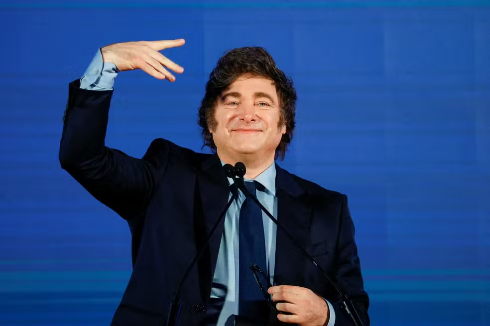 Argentina anuncia fim de impostos de importação sobre celulares