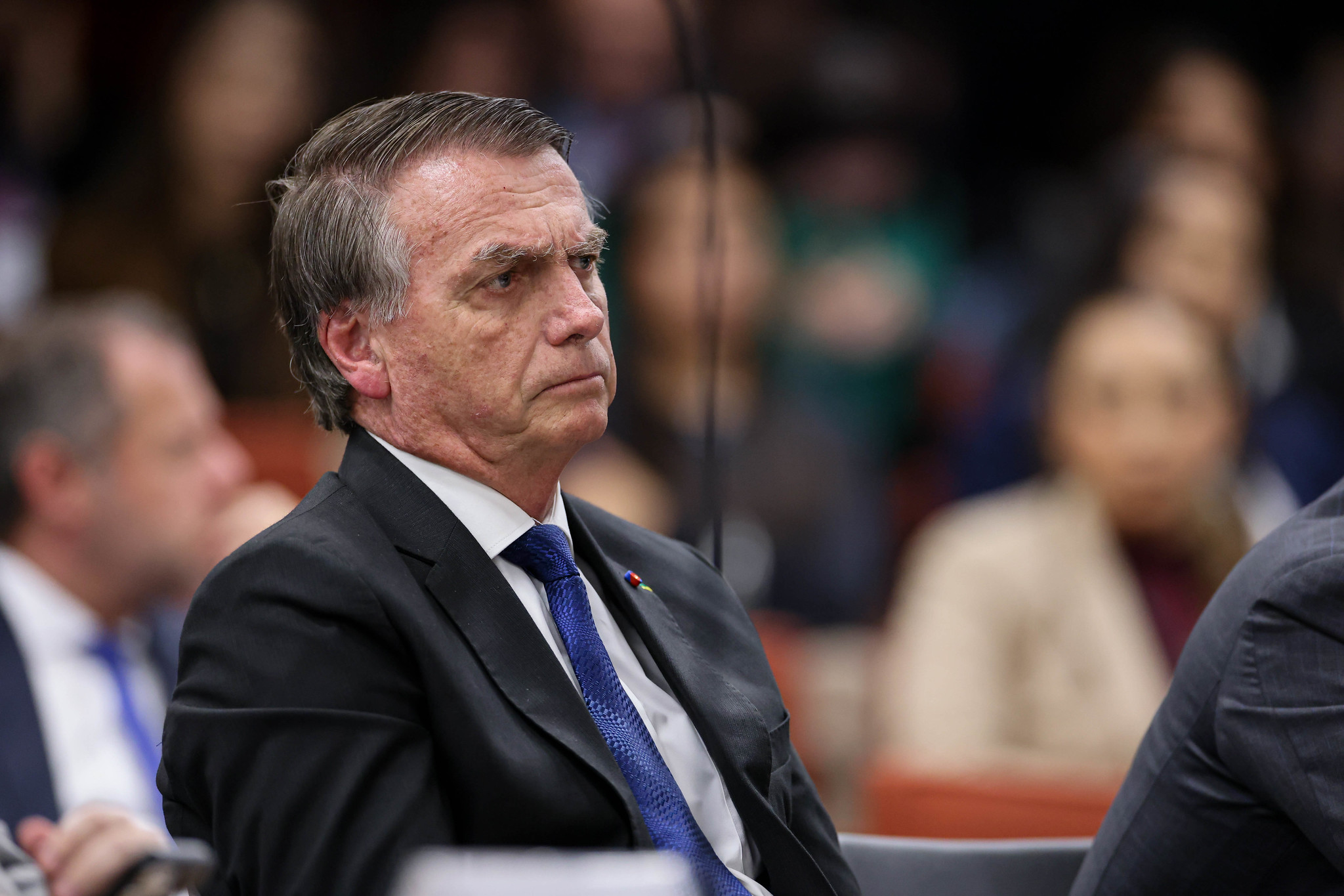 Mauro Cid diz que Bolsonaro resistiu a desmobilizar acampamentos golpistas