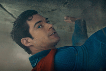 Superman: James Gunn revela que criatura misteriosa do trailer é o vilão Parasita