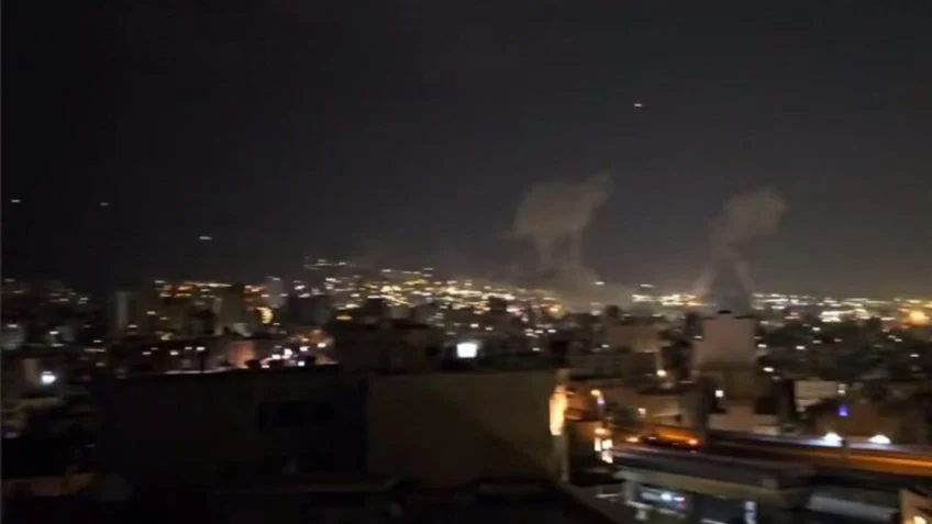 Irã responde a Israel com ataque de mais de 100 drones; defesas aéreas estão em ação para interceptar