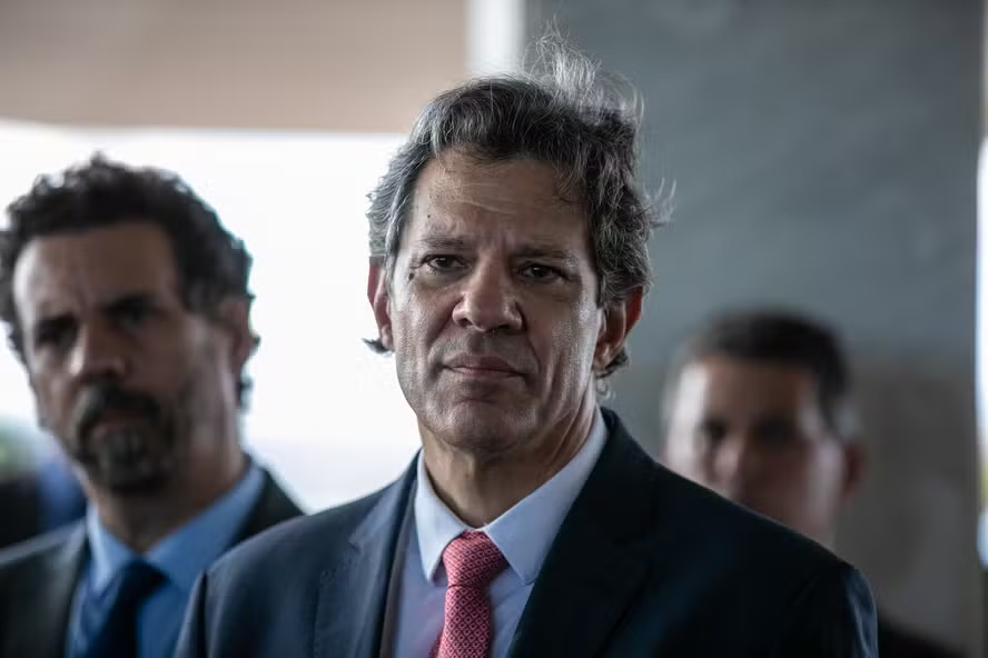 Governo adia para 25 de junho cobrança de novo IOF sobre previdência privada com aportes acima de R$ 50 mil