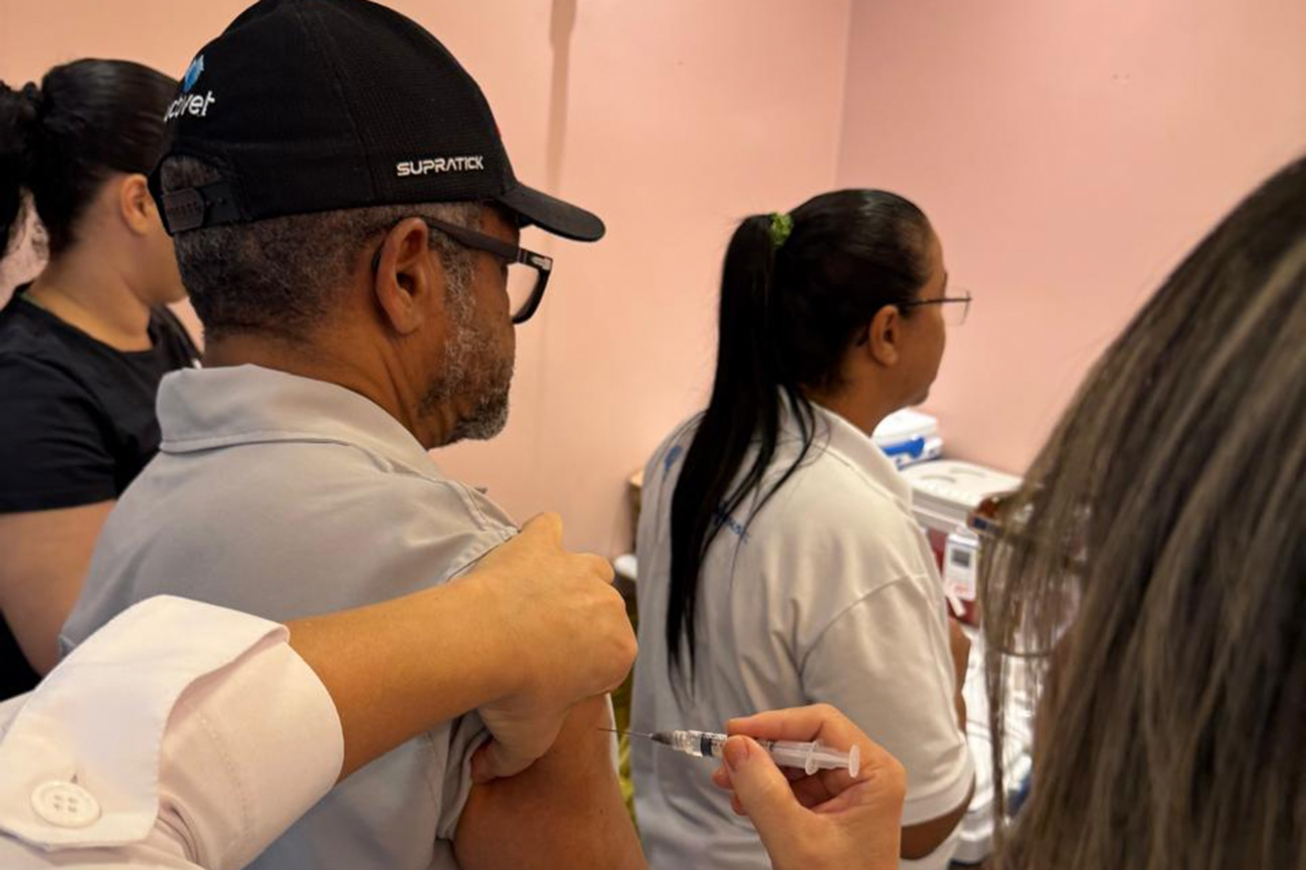 Saúde aplicou 1.374 doses contra a gripe neste sábado e domingo