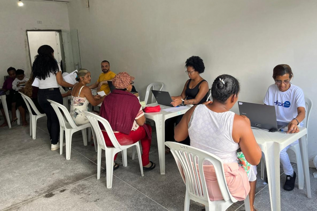 Mutirão do CadÚnico atende 130 famílias no distrito da Matinha