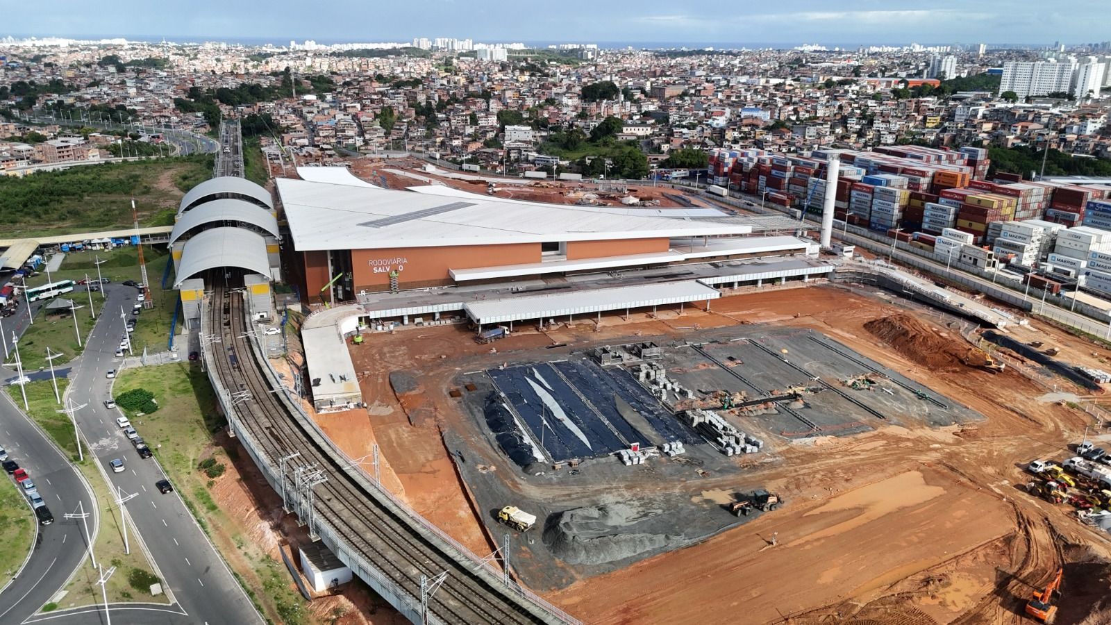 Nova Rodoviária de Salvador ganha previsão final de entrega para 2025; inauguração será anunciada em breve, diz Jerônimo