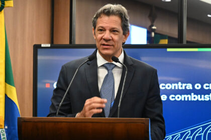 Haddad classifica megaoperação contra PCC como exemplar por alcançar ‘andar de cima’ do crime
