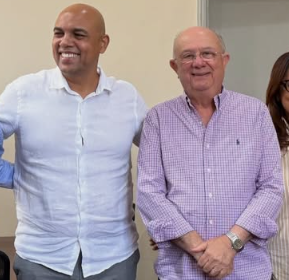 A política dá voltas: Ex-vice de Zé Neto é recebido com honras no gabinete de José Ronaldo