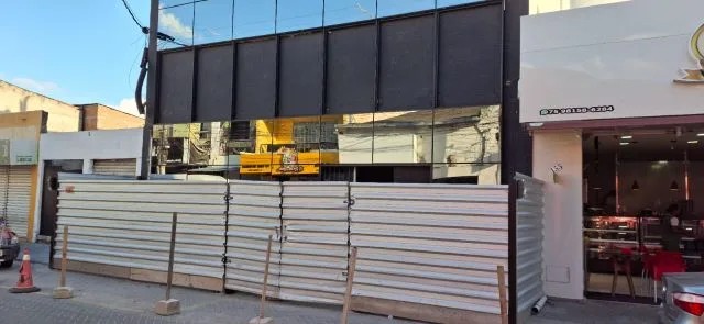 Obra de reforma do anexo da Câmara de Feira de Santana